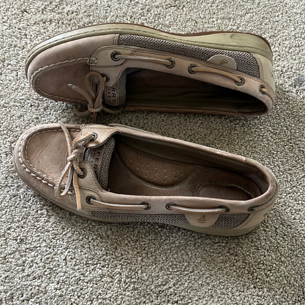 Tan Sperry Shoes